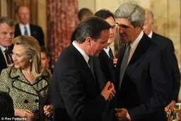 جنب و جوش غرب برای در دست گرفتن 