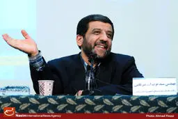 ضرغامی: رئیس‌جمهور برمی‌گردد ... هورا