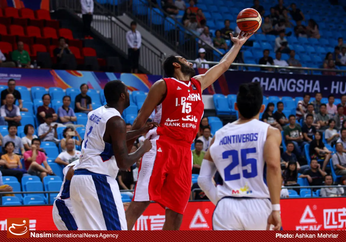 گزارش تصویری:: دیدار تیم‌های ملی بسکتبال ایران و فیلیپین