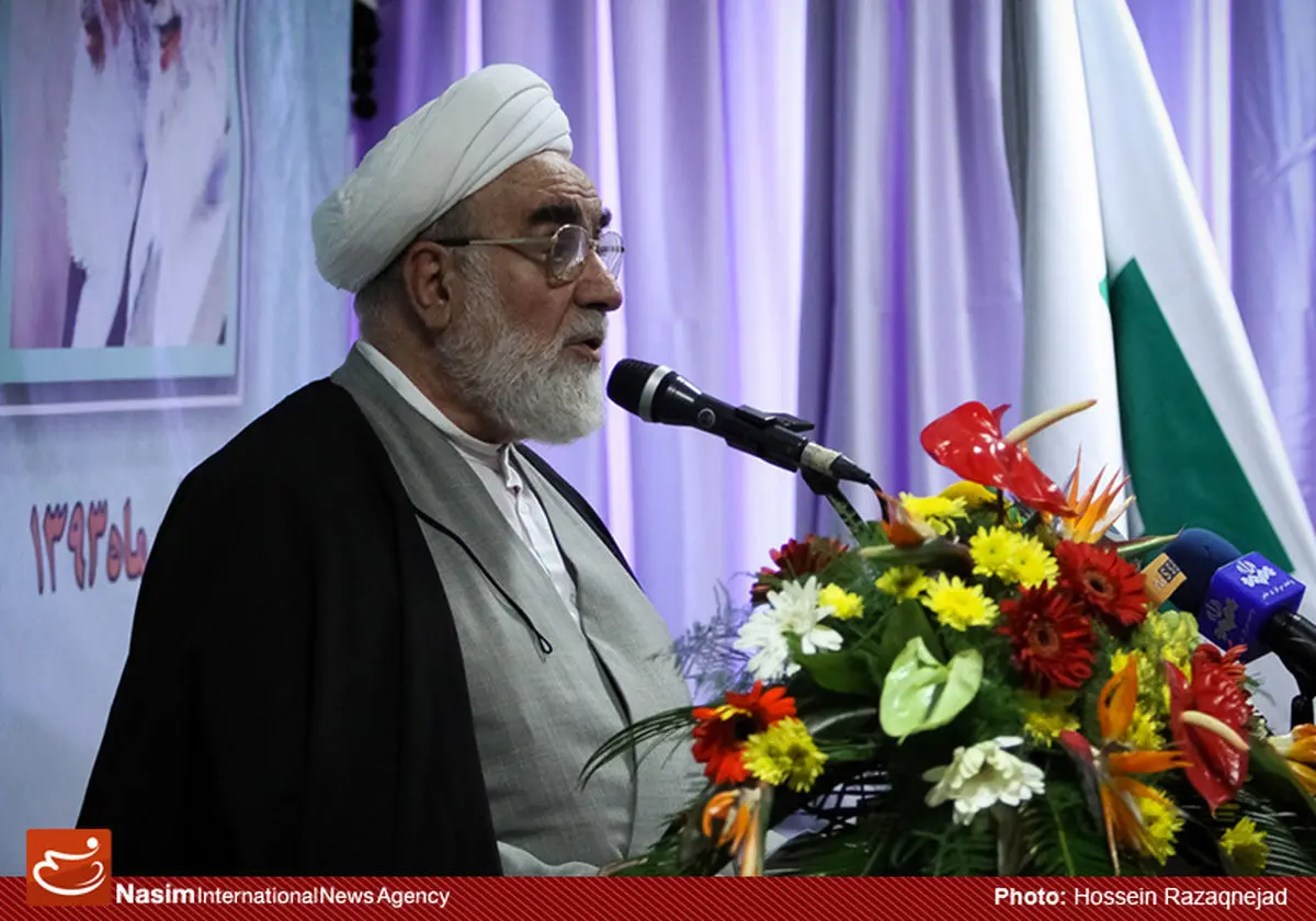 آیت‌الله محمدی گلپایگانی: برقراری رابطه ایران و آمریکا امکان پذیر نیست