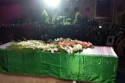 ورود پیکر  سردار همدانی به فرودگاه مهرآباد تهران