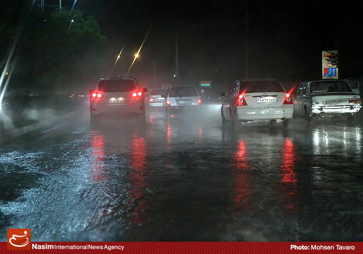 بارش‌های ۱۳۱ و ۱۱۲ میلیمتری، رامسر و آستارا را زیر آب برد