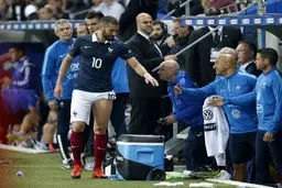 بنزما سه هفته از میادین دور شد