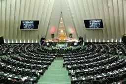 رای شکننده مجلس به کلیات طرح برجام نشان ‌می‌دهد این طرح منافذ نفوذ و تهدید برجام را نمی‌بندد