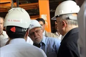 وزیر نفت: بزرگترین منکر در سیستم نفت حرام خواری است