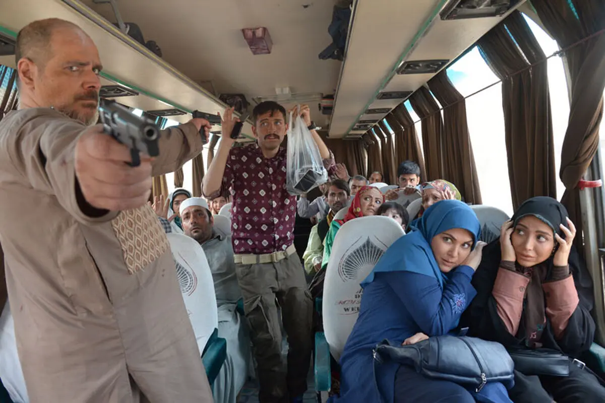 بازدید سردار جلالی از پشت صحنه مجموعه تلویزیونی شیوع