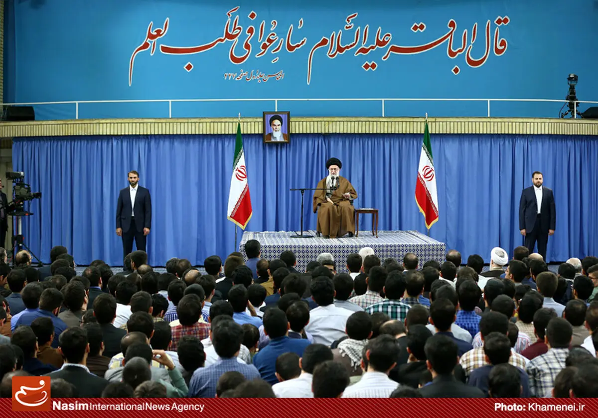 گزارش تصویری:: دیدار شرکت‌کنندگان در نهمین همایش ملی نخبگان فردا با رهبر معظم انقلاب
