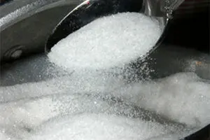 شکر گران شد