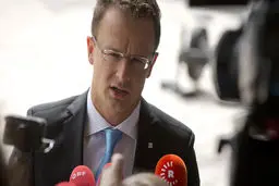 وزیر خارجه مجارستان: فروپاشی اتحادیه ضربه مهلکی به اقتصاد اروپاست