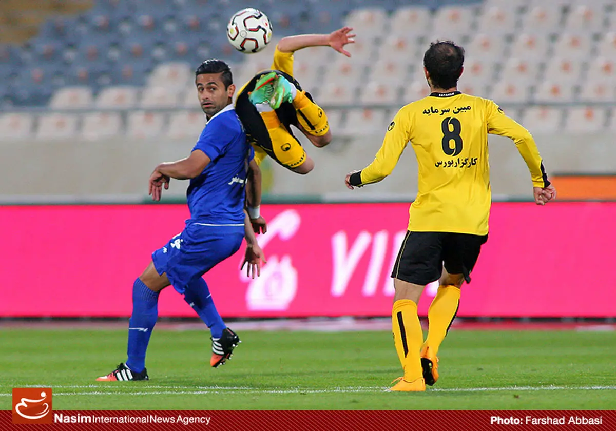 زمان دیدار استقلال و سپاهان تغییر کرد
