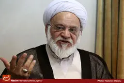 مصباحی مقدم: دولت در بسته خروج از رکود به دنبال خالی شدن پارکینگ خودروسازان است