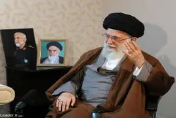 حاشیه‌های حضور رهبر انقلاب در منزل سردار شهید همدانی