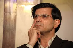 فیض: سرایش شعر عاشورایی از سوی طنزپردازان اتفاق عجیبی نیست