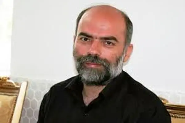 عاکف: