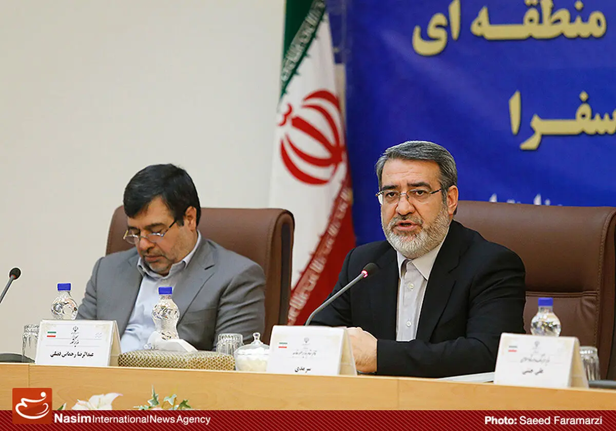 رحمانی فضلی: در ۹ ماه سال ۲۰۱۵ تعداد ۲۲۸۴ باند قاچاق را متلاشی کردیم