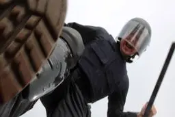 ضرب و شتم دانش‌آموز سیاه‌پوست توسط پلیس آمریکا + فیلم