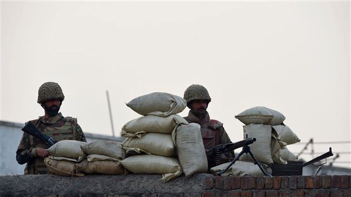 کشته شدن هفت سرباز پاکستانی در مرز افغانستان