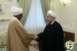 روحانی: مشکلات جهان اسلام را از طریق 