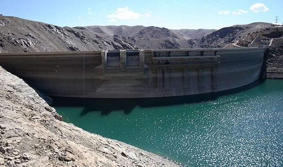 حجم آب مخزن سدهای کشور ۷.۹ درصد کاهش یافت