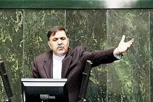 وزیر راه: متقاضیان باقیمانده مسکن مهر را بالای سرمان بگذاریم،آنها گناهی ندارند