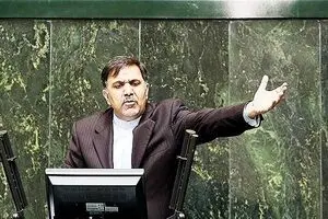 وزیر راه: متقاضیان باقیمانده مسکن مهر را بالای سرمان بگذاریم،آنها گناهی ندارند