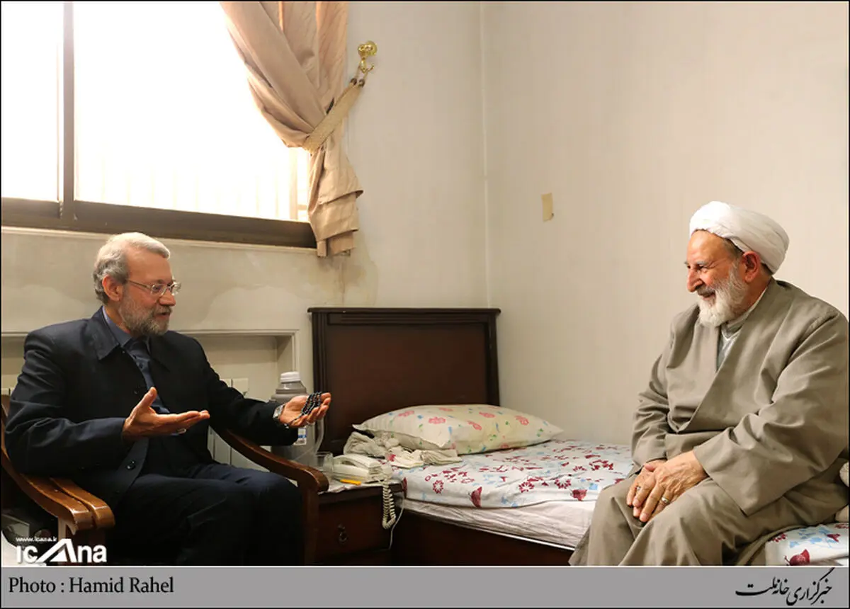علی لاریجانی به دیدار آیت‌الله محمد یزدی رفت