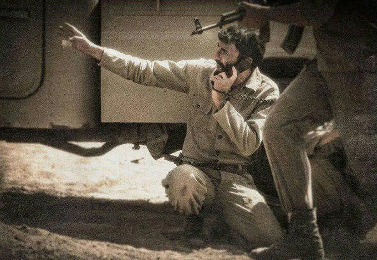 رونمایی از تصویر حاج احمد متوسلیان در فیلم "ایستاده در غبار"