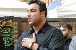 احسان حدادی: از مجالس امام حسین انرژی مثبت می‌گیرم