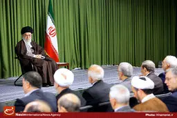 گزارش تصویری:: دیدار وزیر و مسئولان وزارت خارجه با رهبر معظم انقلاب