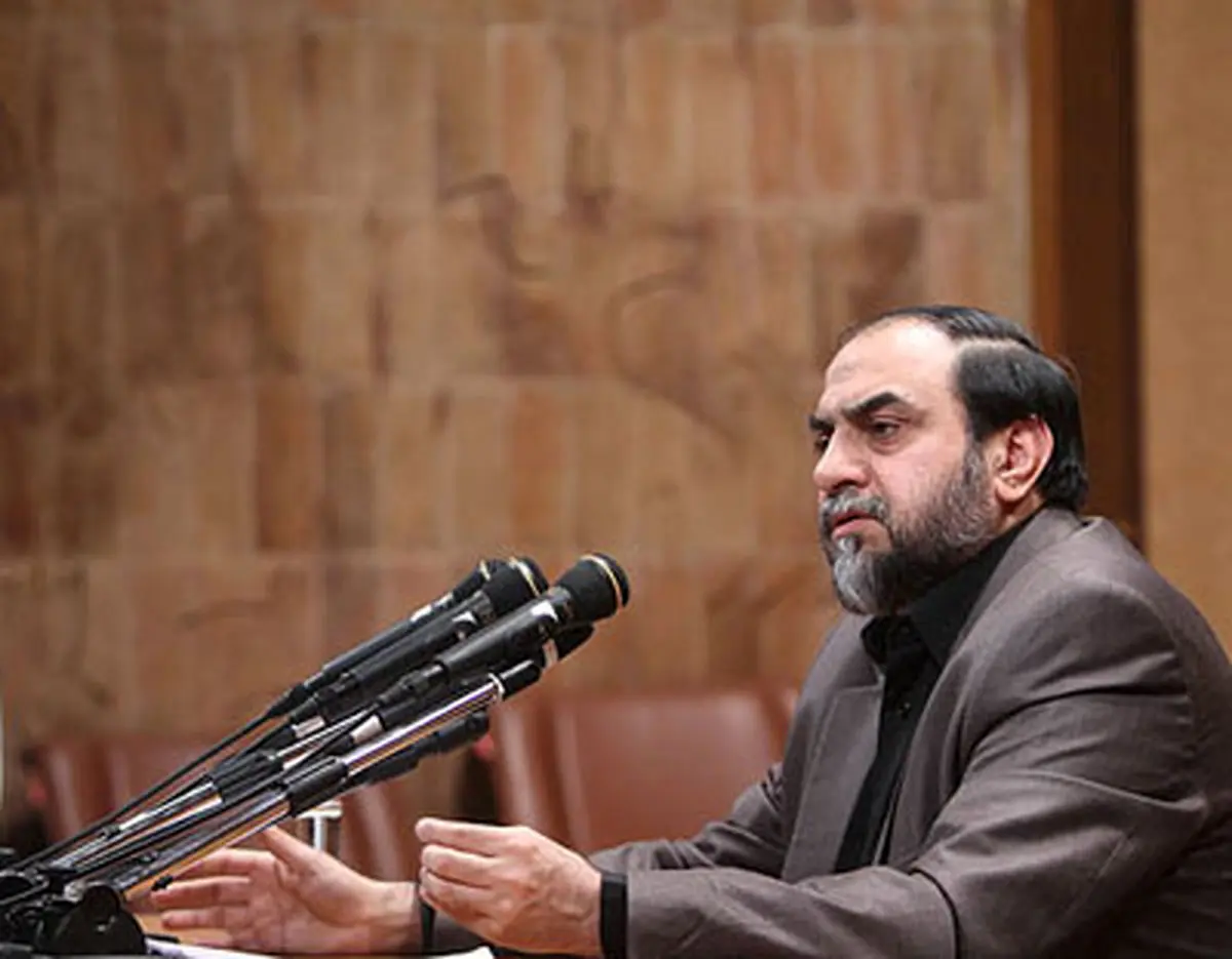 کلیپ:: تهاجم فرهنگی انقلاب به دشمن