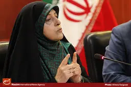 گزارش تصویری:: دیدار دبیران سیاسی رسانه‌ها و دانشجویان علوم سیاسی با رئیس سازمان حفاظت محیط زیست