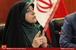 گزارش تصویری:: دیدار دبیران سیاسی رسانه‌ها و دانشجویان علوم سیاسی با رئیس سازمان حفاظت محیط زیست