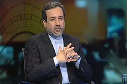 عراقچی:  حقوقدانان ما در حال بررسی  نامه اوباما و  کری هستند تا از تضمین لغو تحریم‌ها مطمئن شویم