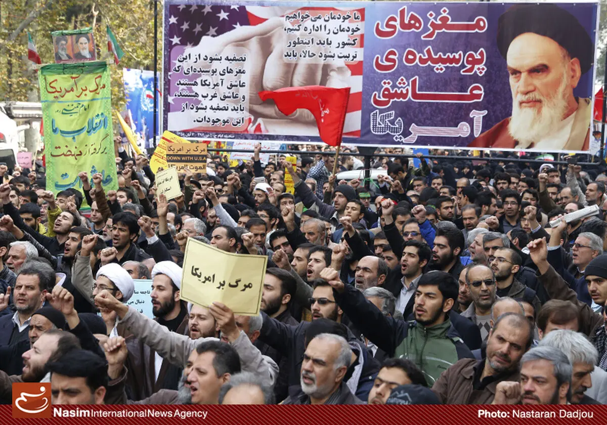 فصل نو استکبارستیزی با طنین شعار "مرگ بر آمریکا"ی ملت
