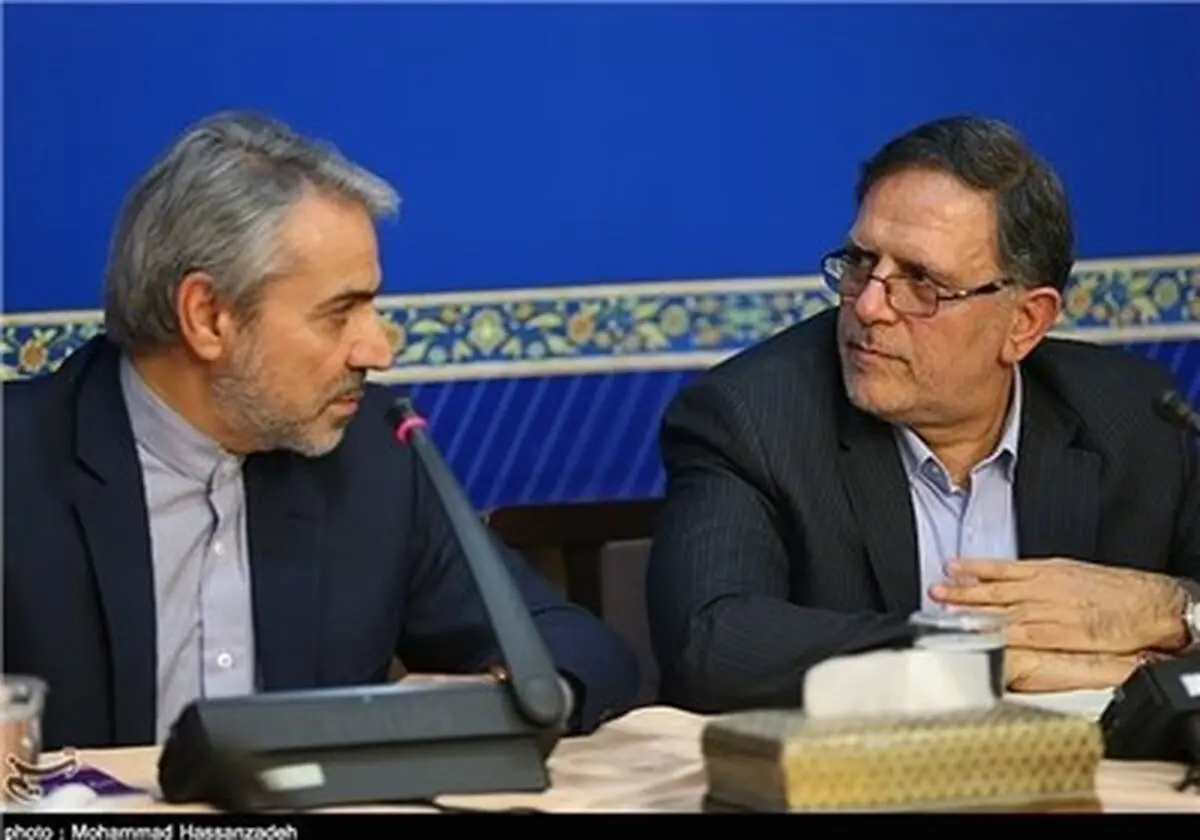 روزنامه شرق: دولت از بانک مرکزی استقراض کرده ولی اسم آن را می‌‌گذارد تنخواه!