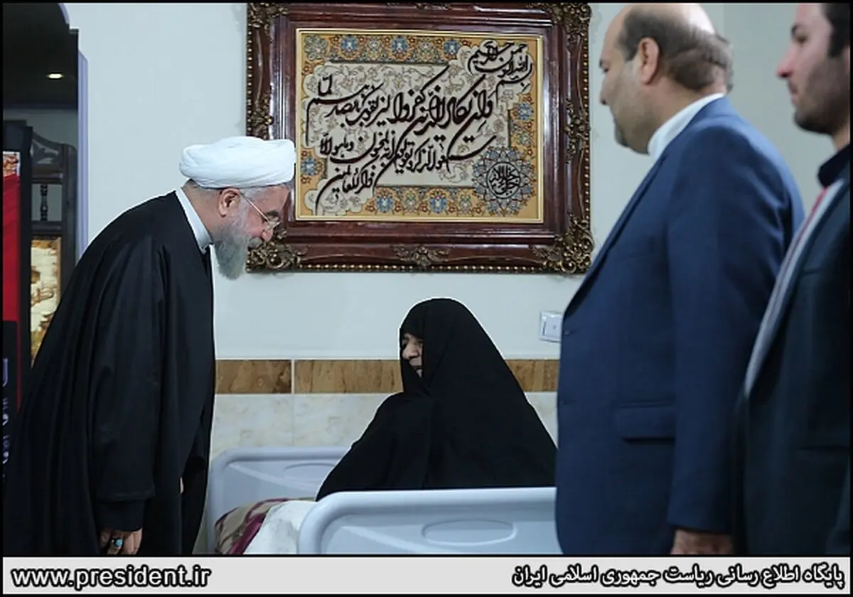 روحانی:  وحدت، ایستادگی، ایمان و فداکاری ملت  ما را در دفاع مقدس به پیروزی رساند