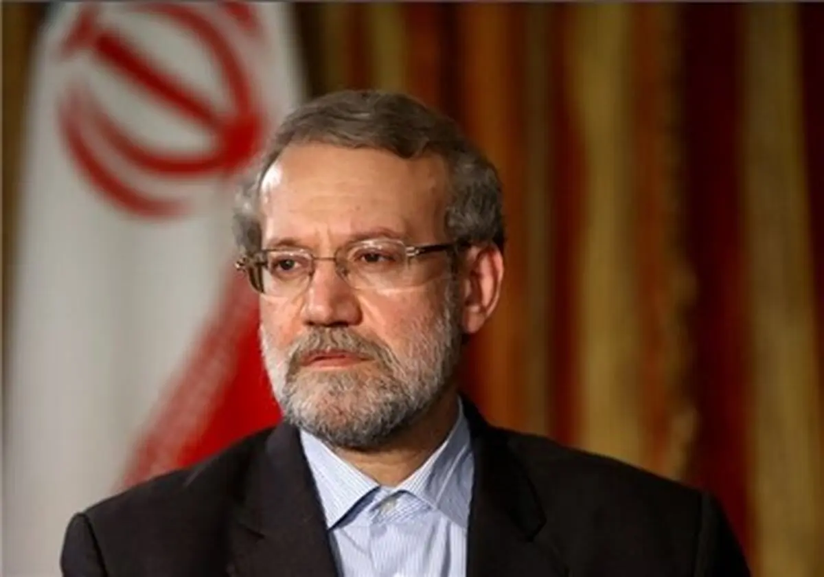 لاریجانی  در جمع روحانیون و پیشکسوتان انقلاب و دفاع مقدس قم حاضر شد