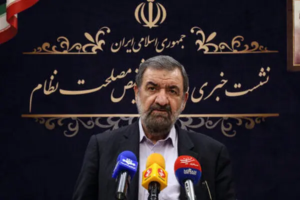 رضایی: دولت‌های گذشته نباید تکرار شوند