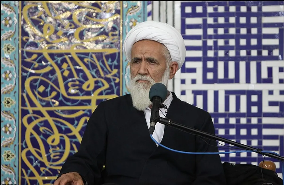 آیت‌الله حائری شیرازی: رهبر انقلاب مطیع محض حضرت امام (ره) به عنوان ولی امر زمان بودند
