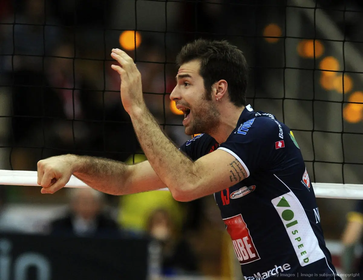 پیشنهاد وسوسه‌انگیزی که ناکام ماند؛ تراویسا پیشنهاد میلان ایتالیا را رد کرد