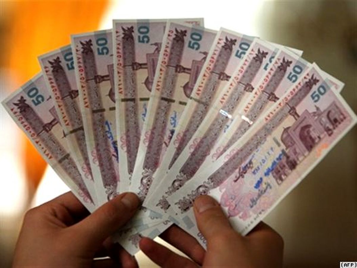 اکرمی: دولت ۷۵۰۰ میلیارد تومان بابت هدفمندی یارانه‌‌ها از بانک‌‌مرکزی تنخواه گرفت