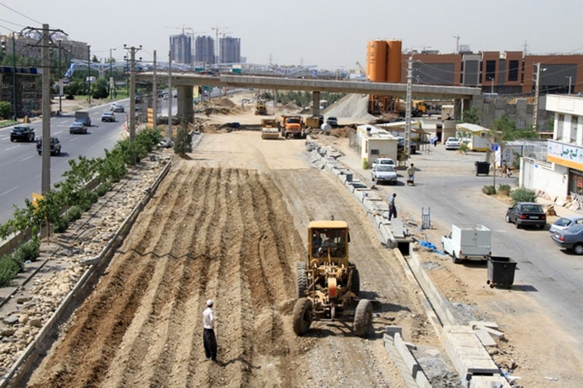 عبور اتوبان از زیر پارک سرخه حصار