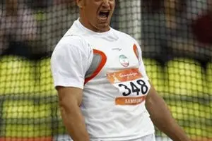 صمیمی: تمام زندگی‌ام را برای کسب سهمیه می‌گذارم