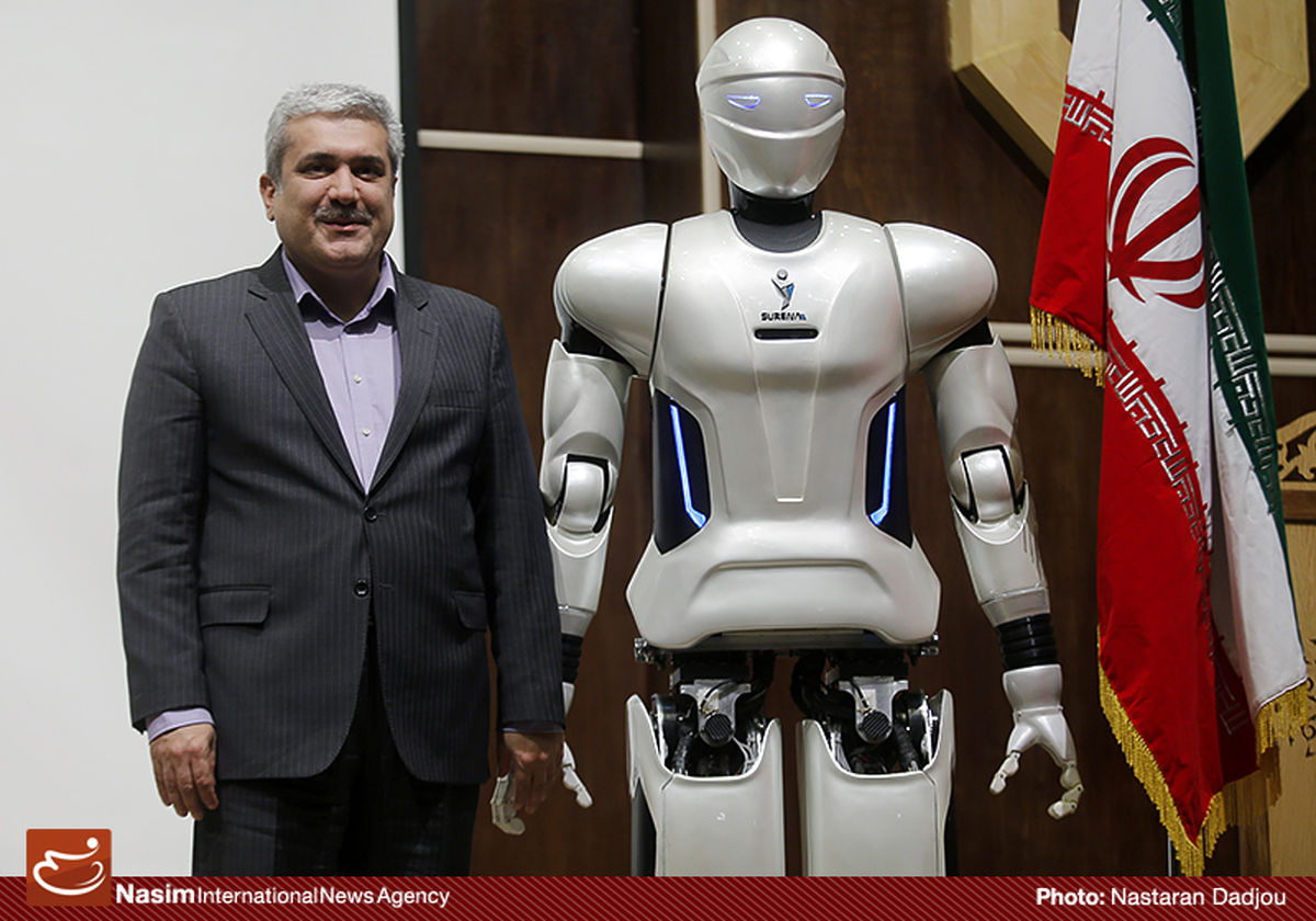 گزارش تصویری:: رونمایی از ربات انسان‌نمای سورنا-۳