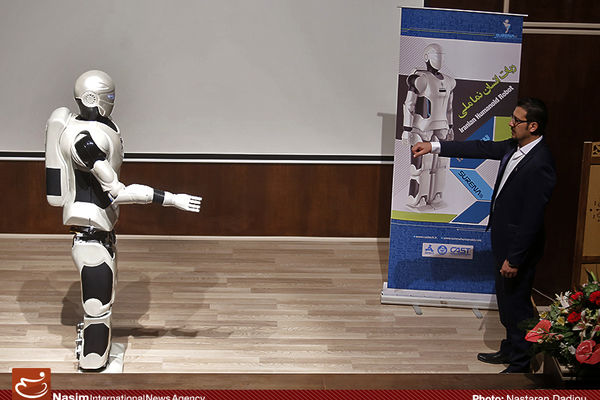 مشروح گزارش رونمایی از ربات انسان‌نمای سورنا ۳