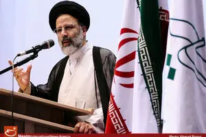 رئیسی:  دشمن اگر گره‌ای بر کارهای ما نیفزاید گره‌ای باز نخواهد کرد
