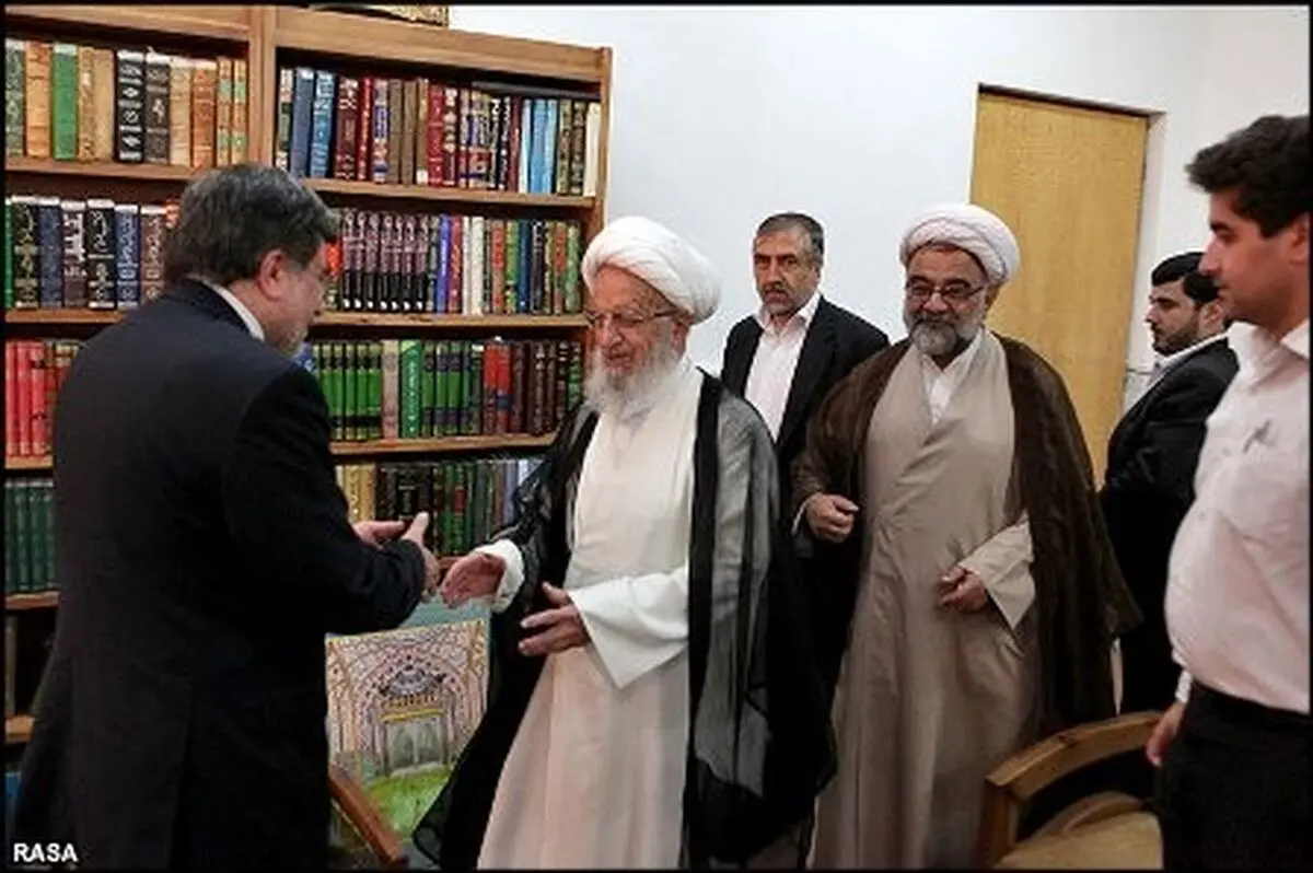 اطلاعیه دفتر آیت‌الله مکارم شیرازی در خصوص ندادن وقت ملاقات به وزیر ارشاد