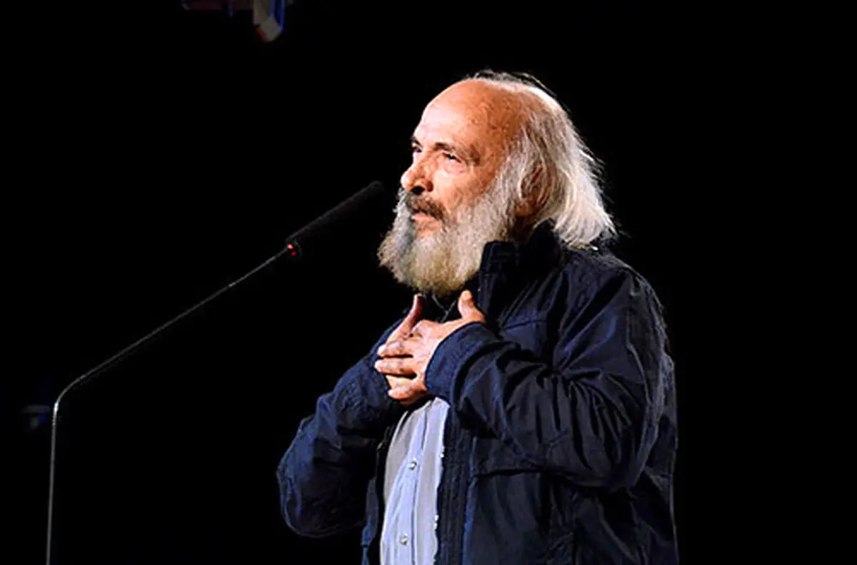 زینال‌زاده: با اصالت ملی خود، جلوی سواستفاده بیگانگان را بگیریم