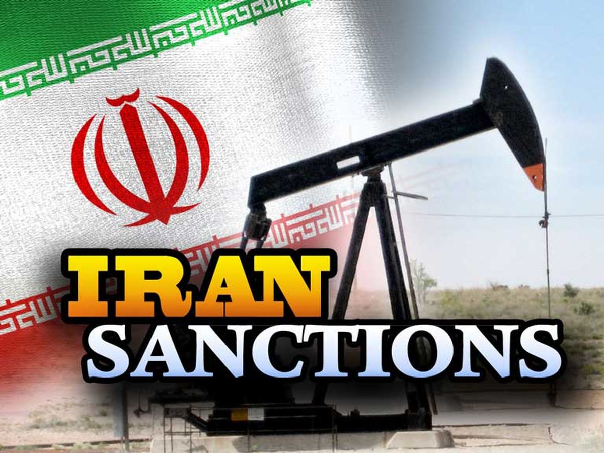 بلومبرگ:   تحریم‌ها علیه ایران  احتمالا از نیمه ژانویه برداشته خواهد شد