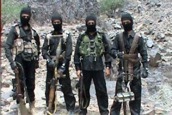 عملیات تیم گروهک تروریستی ضدانقلاب خنثی شد